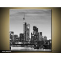 Moderný obraz o rozmere 50x50 cm s motívom čiernobieleho mesta